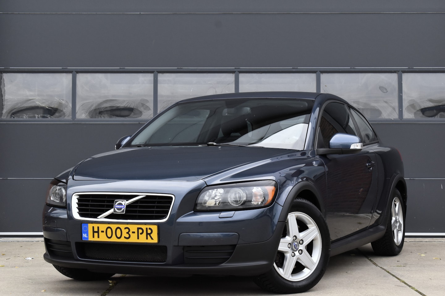 Volvo C30 - 2.4i Kinetic Youngtimer Trekhaak - Cruise - Airco - 5 Cilinder - AutoWereld.nl