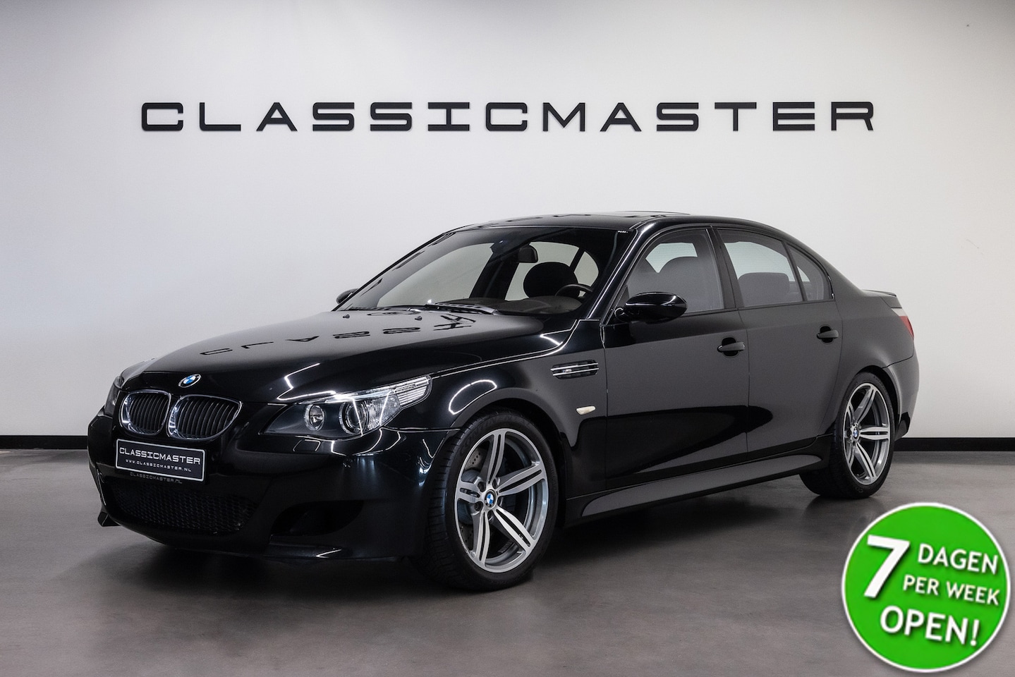 BMW M5 - 5-serie Btw auto, Fiscale waarde € 12.000,- (€ 43.760,33 Ex B.T.W) DEALER AUTO Dealer auto - AutoWereld.nl