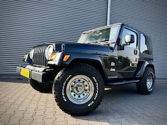 Jeep Wrangler - 4.0i Hard Top Sahara