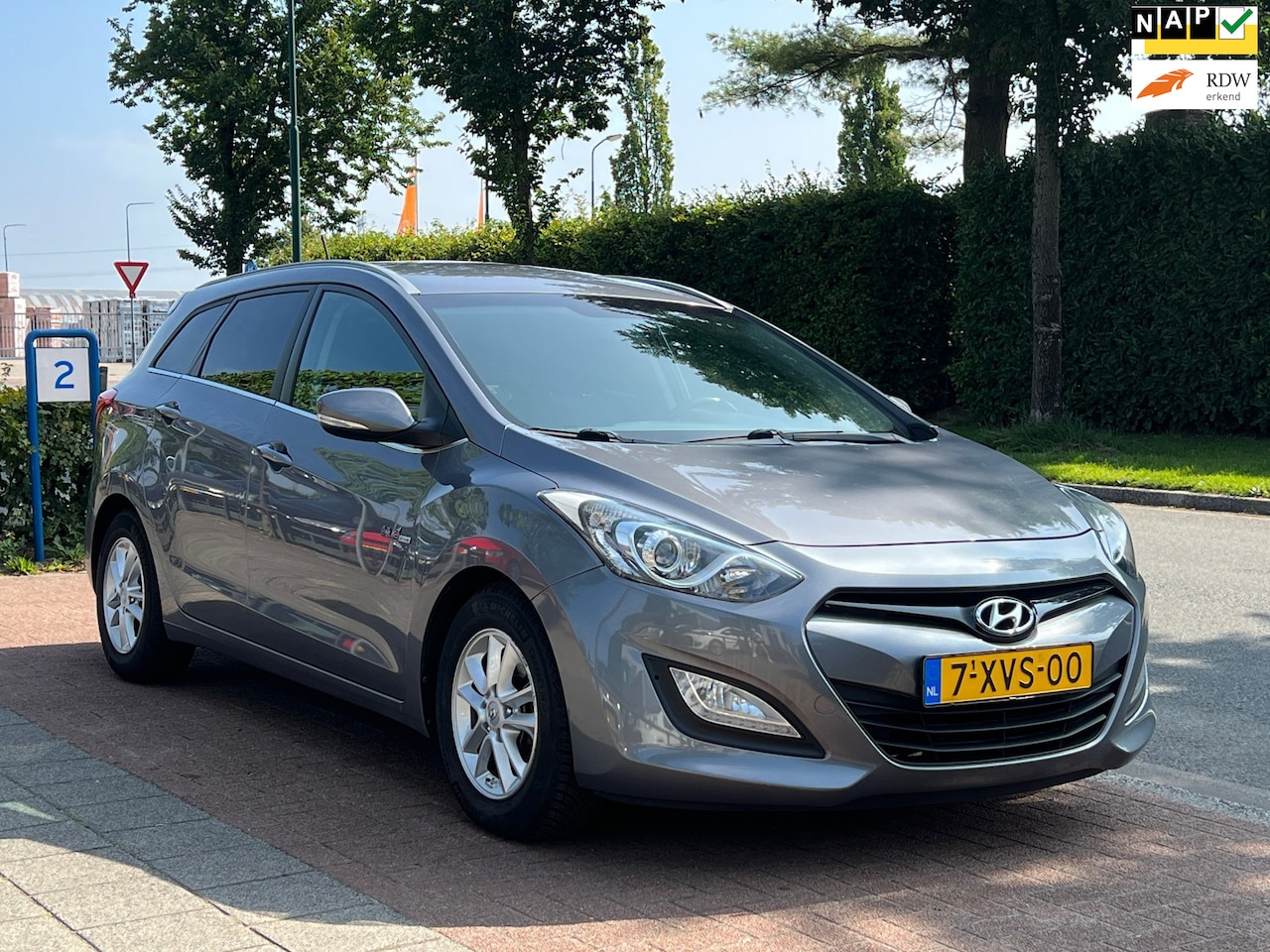 Hyundai i30 Wagon - 1.6 GDI i-Motion Plus 1.6 GDI i-Motion Plus - AutoWereld.nl