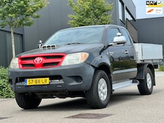 Toyota HiLux - 2.5 D-4D SX Xtra Cab EXPORT 4x4