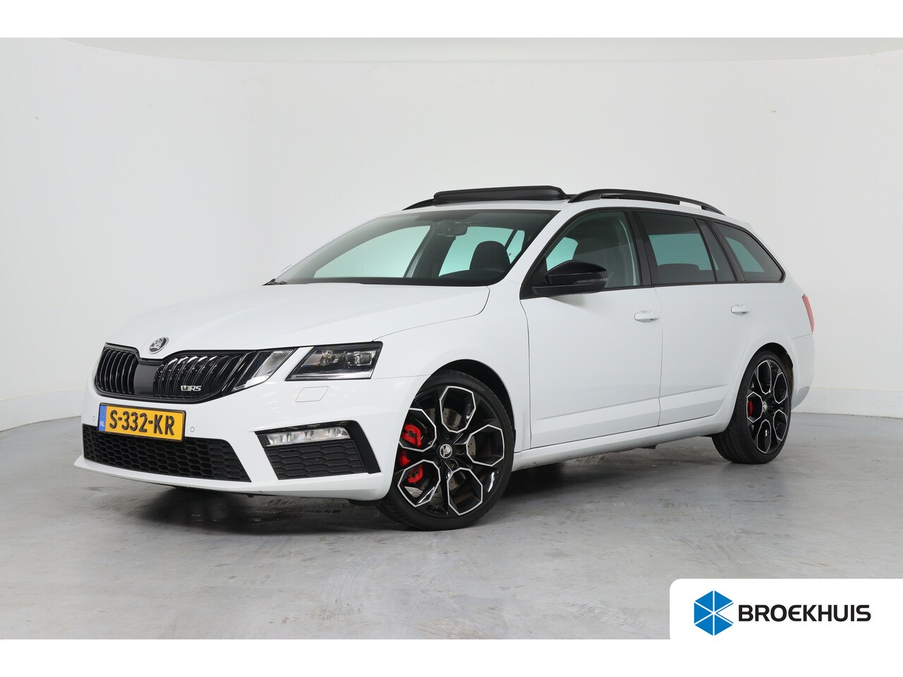 Skoda Octavia Combi - 2.0 TSI RS 245 Business | Open Dak | Sfeer Verlichting | Cruise Adaptive | Camera | Navi | - AutoWereld.nl