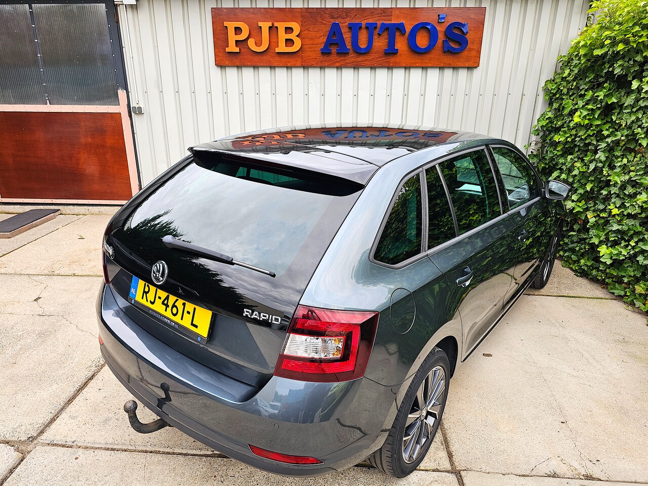 Skoda Rapid Spaceback - 1.0 TSI Greentech Drive Panorama! Navi! Stoelverwarming!