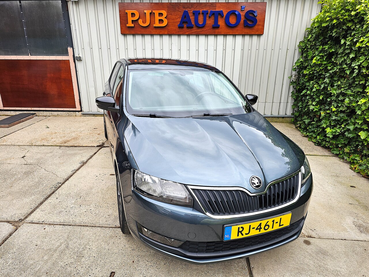 Skoda Rapid Spaceback - 1.0 TSI Greentech Drive Panorama! Navi! Stoelverwarming!