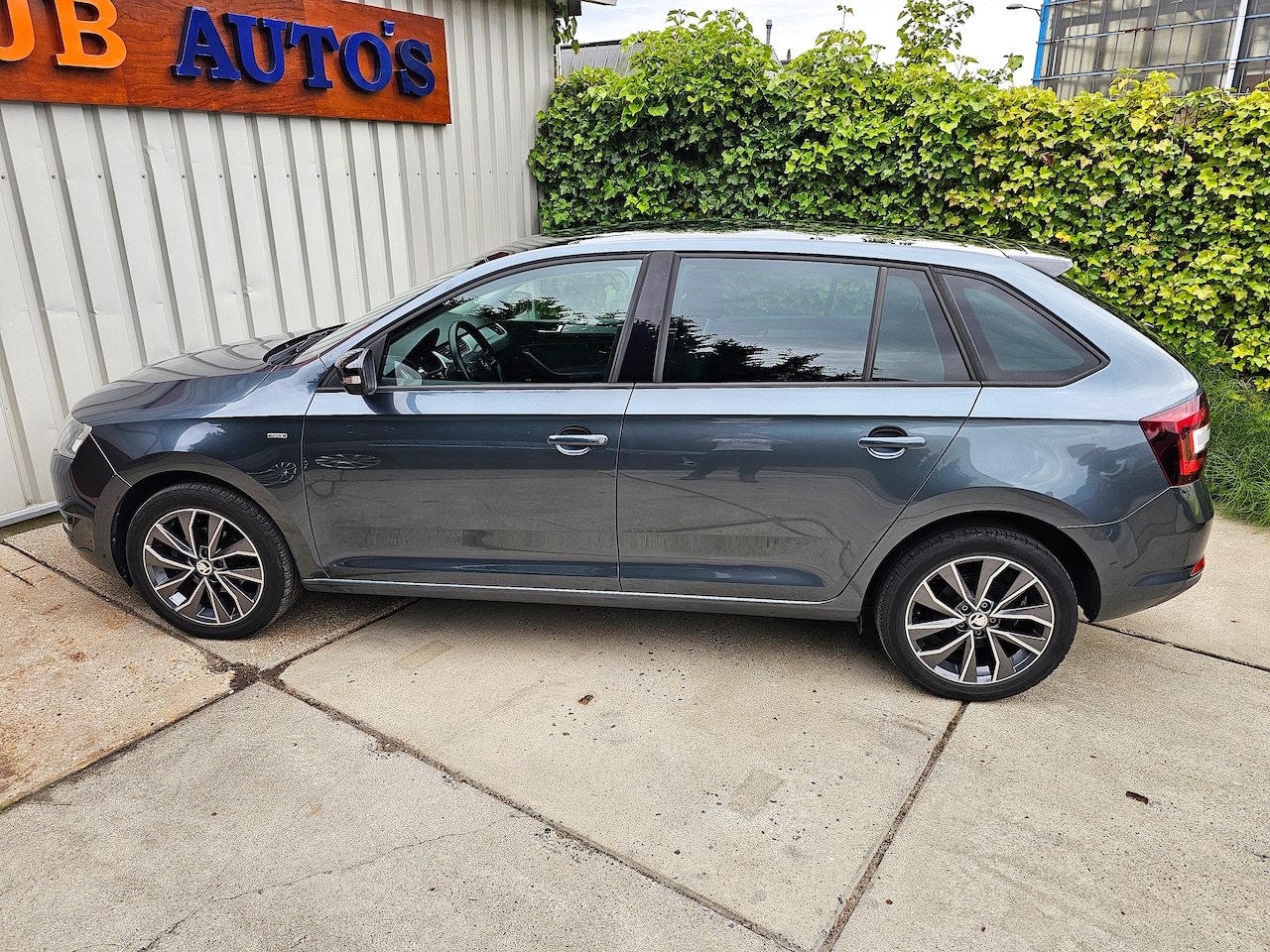 Skoda Rapid Spaceback - 1.0 TSI Greentech Drive Panorama! Navi! Stoelverwarming!