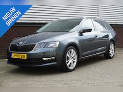 Skoda Octavia Combi - 1.5 TSI 150PK/Trekhaak/17Inch/Leer-stof/ Business Edition