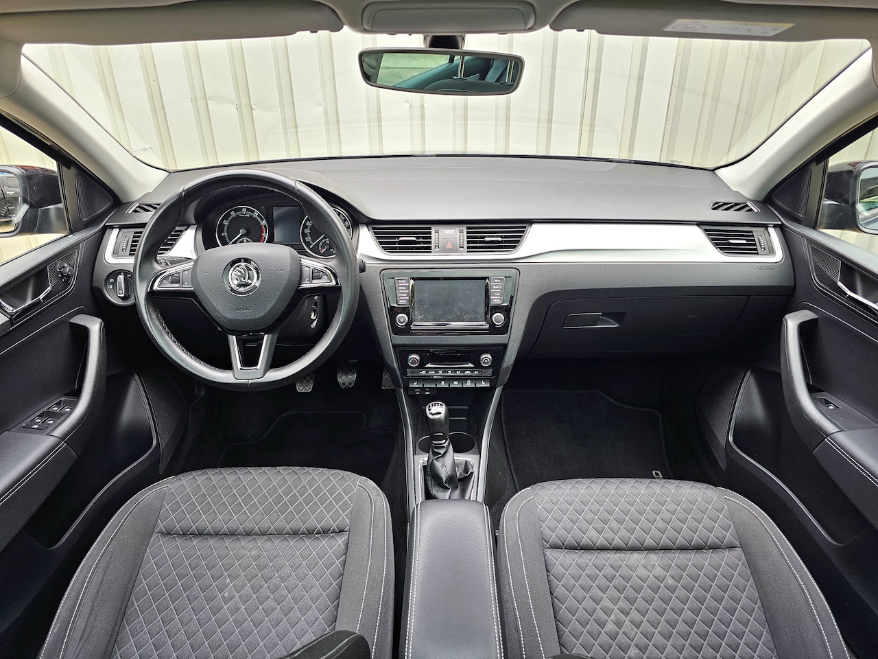 Skoda Rapid Spaceback - 1.0 TSI Greentech Drive Panorama! Navi! Stoelverwarming!