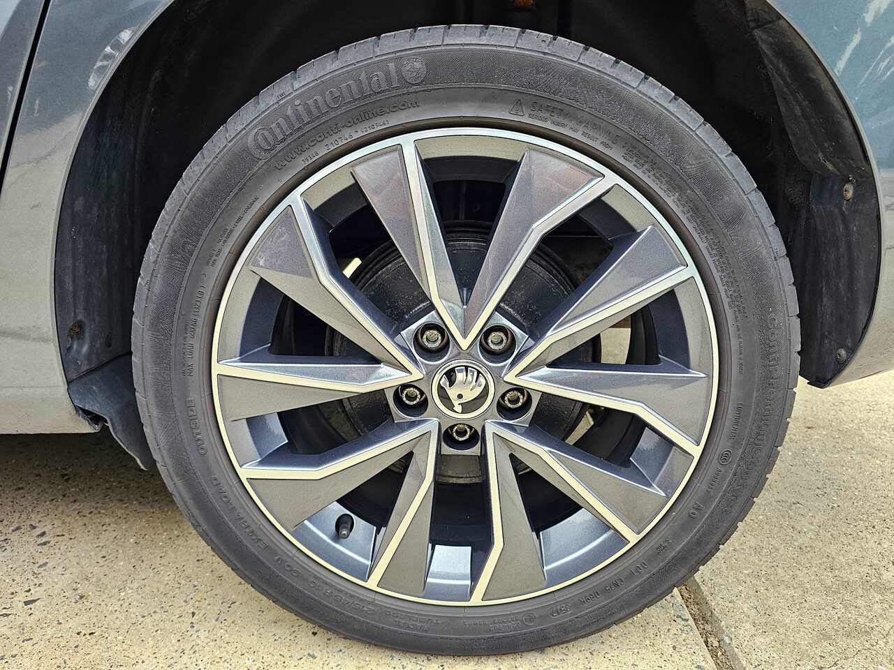 Skoda Rapid Spaceback - 1.0 TSI Greentech Drive Panorama! Navi! Stoelverwarming!