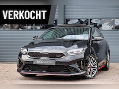 Kia Pro cee'd - ProCeed 1.6 T-GDI GT /LED/PANODAK/CARPLAY/STUUR+STOELVERW./CAMERA/KEYLESS/JBL-SOUND