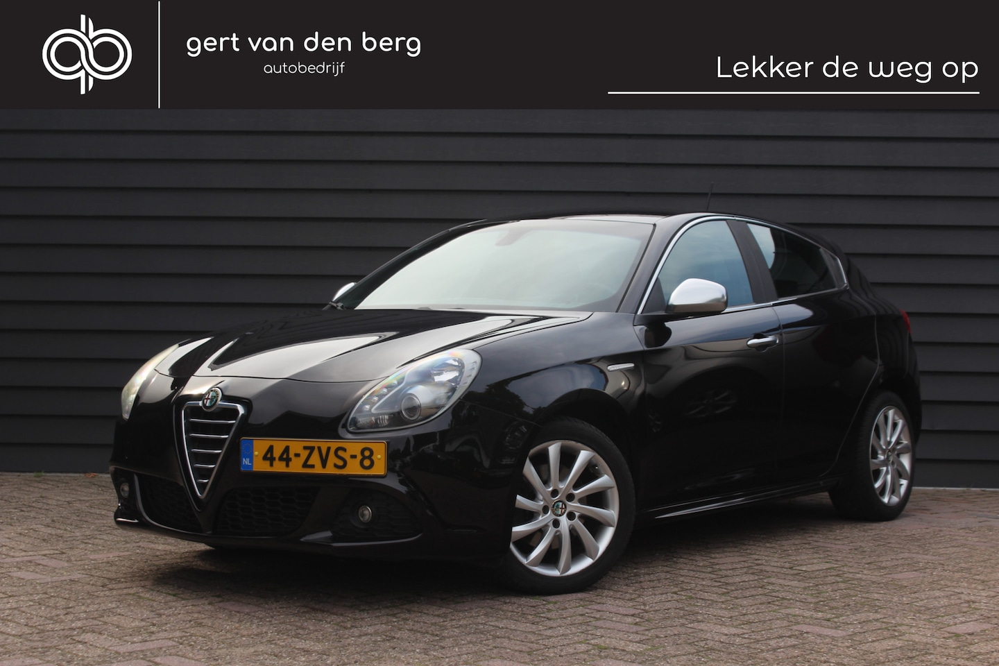 Alfa Romeo Giulietta - 1.4 T Business Executive - CARPLAY - AUTOMAAT - 170 PK - CLIMA - CRUISE - - AutoWereld.nl