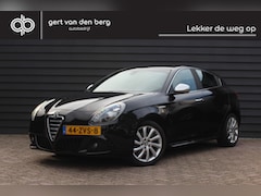 Alfa Romeo Giulietta - 1.4 T Business Executive - CARPLAY - AUTOMAAT - 170 PK - CLIMA - CRUISE