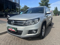 Volkswagen Tiguan - 2.0 TSI Sport&Style 4Motion
