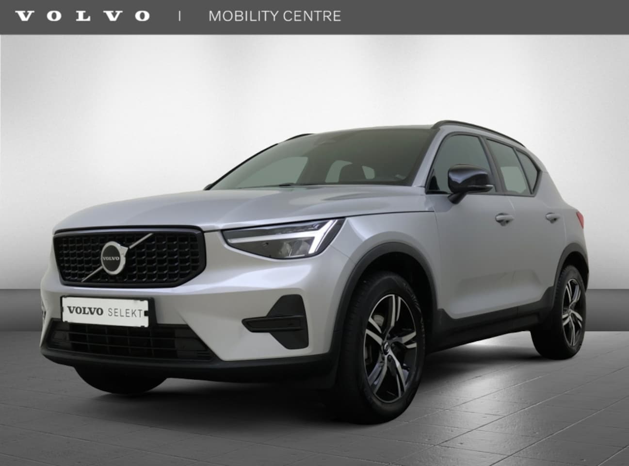 Volvo XC40 - B4 Plus Dark | Trekhaak | Harman Kardon | - AutoWereld.nl