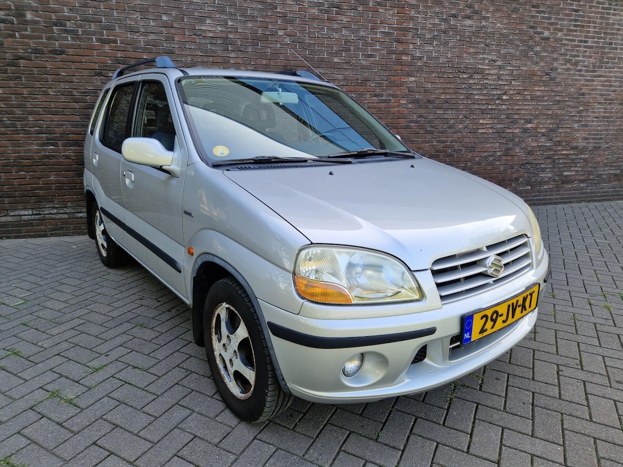 Suzuki Ignis - 1.3-16V Special 5 deurs airco APK 05-2026 radio - AutoWereld.nl