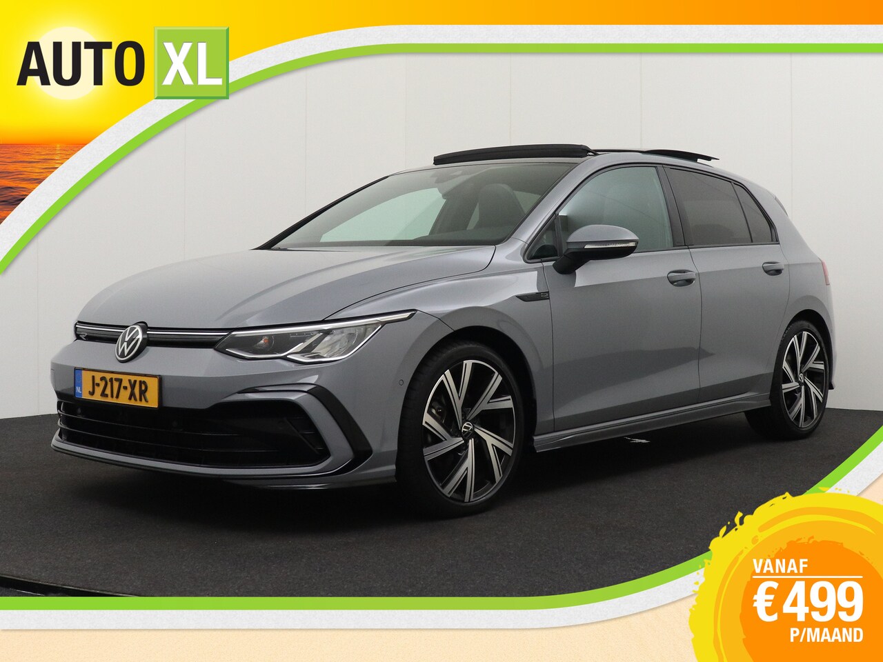 Volkswagen Golf - 1.5 150PK eTSI R-Line Pano-dak Adap. Cruise Camera - AutoWereld.nl