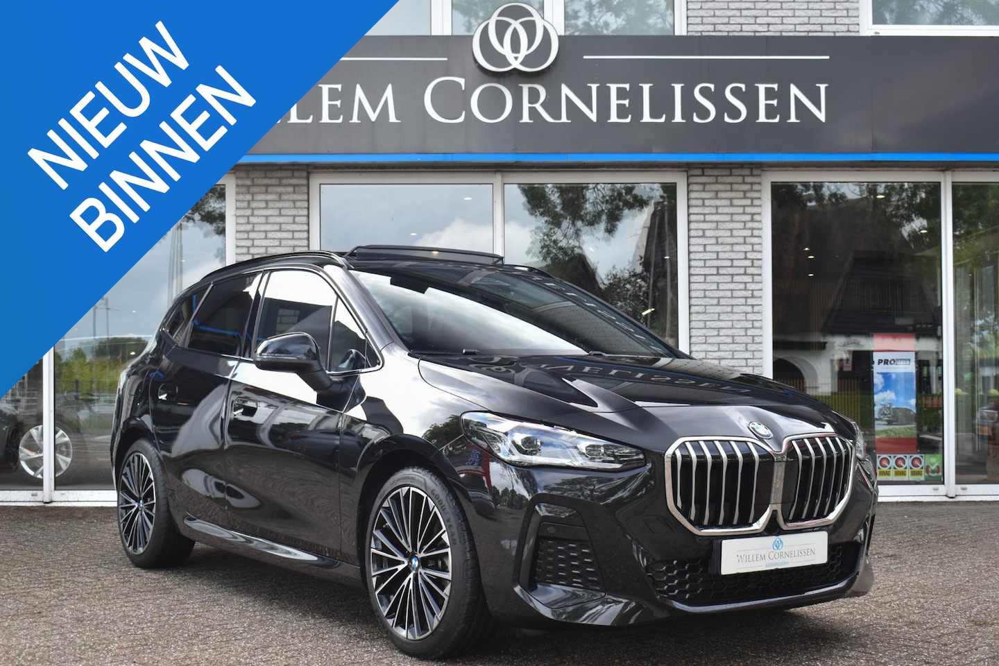 BMW 2-serie Active Tourer - 218i aut M-Sport Pano Leder Harman/Kardon Carmera - AutoWereld.nl