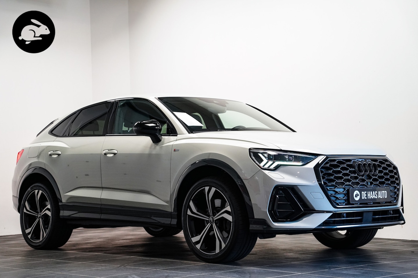 Audi Q3 Sportback - 45 TFSI e S-Line/Matrix/Carplay/Elek stoelen/SONOS - AutoWereld.nl