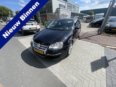Volkswagen Golf Variant - 1.4 TSI Trendline Frisse golf mooie staat nw apk sportvelg airco alles werkt naar behoren