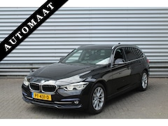 BMW 3-serie Touring - 320i 184pk High Executive Automaat NL-Auto NAP Clima Cruise Navi PDC El. Klep 18"LMV