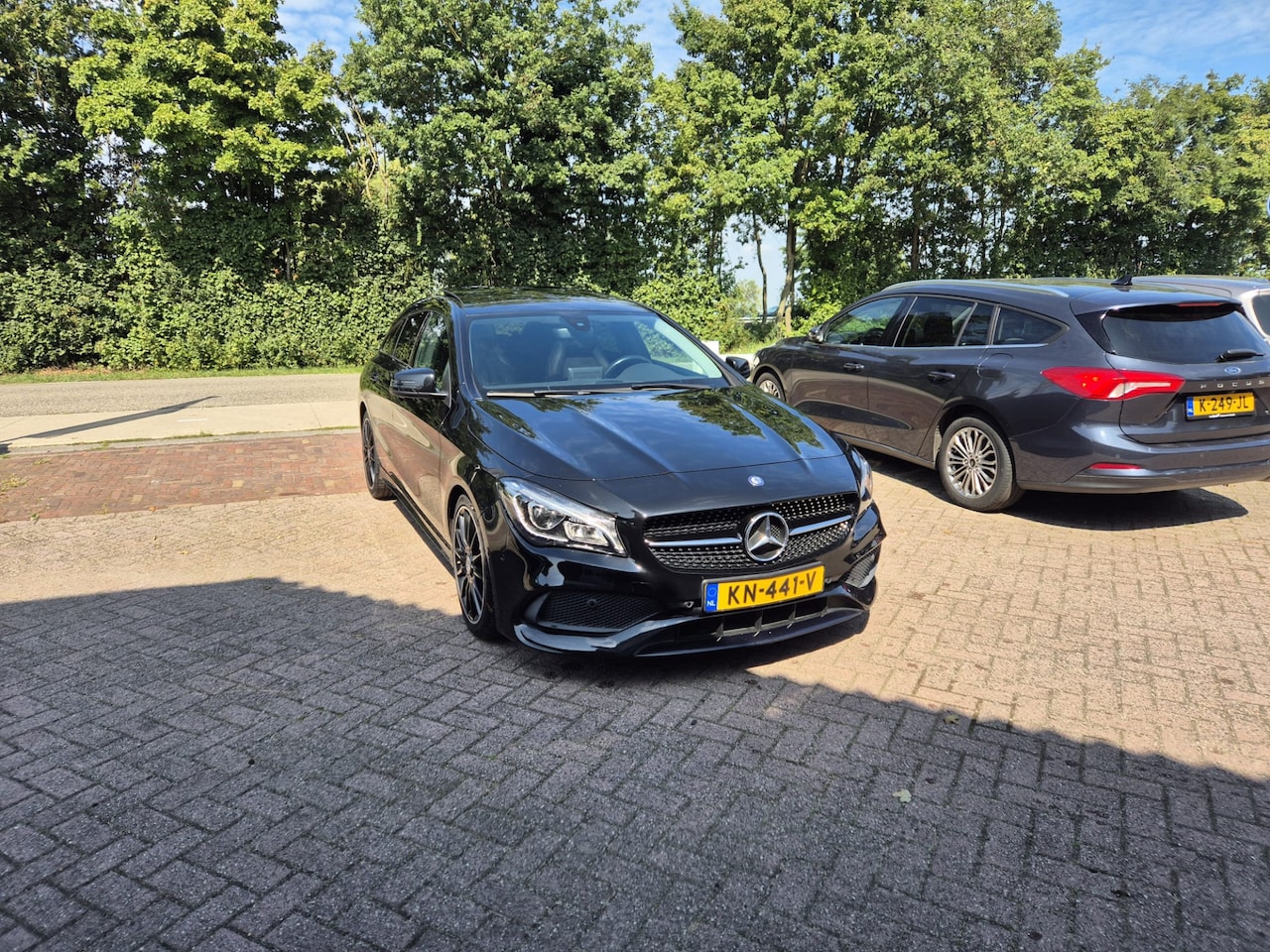 Mercedes-Benz CLA-klasse Shooting Brake - 200 Ambition AMG CAMERA CRUISE PANODAK STOELVERWARMING - AutoWereld.nl