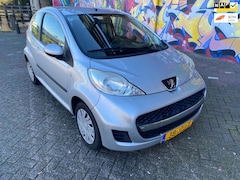 Peugeot 107 - 1.0-12V Sublime airco stuurbekrachtiging elektrische ramen cv boeken aanwezig zeer leuke a