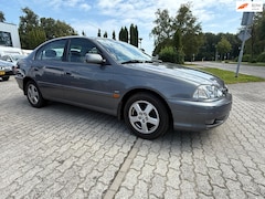 Toyota Avensis - 1.8-16V Linea Luna airco