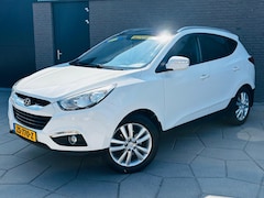 Hyundai ix35 - 2.0i 4WD Style|Leder|Panorama dakGoede en goed onderh. SUV met Haak en Airco