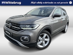 Volkswagen T-Cross - 1.0 TSI 110PK Style / LED / Stoelverwarming / Achteruitrijcamera / Navi / 17" LMV / Adapti
