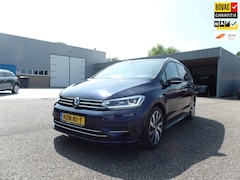 Volkswagen Touran - 7 PERS AUTOMAAT TREKHAAK 2025 OPTIE'S