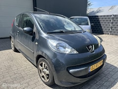 Peugeot 107 - 1.0-12V XS / AIRCO / NIEUWE APK /
