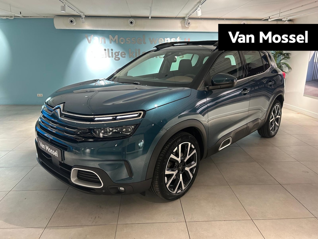 Citroën C5 Aircross - 1.6 PureTech Shine 180 PK | SCHUIFDAK | LEDER | STOELVERWARMING | NAVI | CAM - AutoWereld.nl