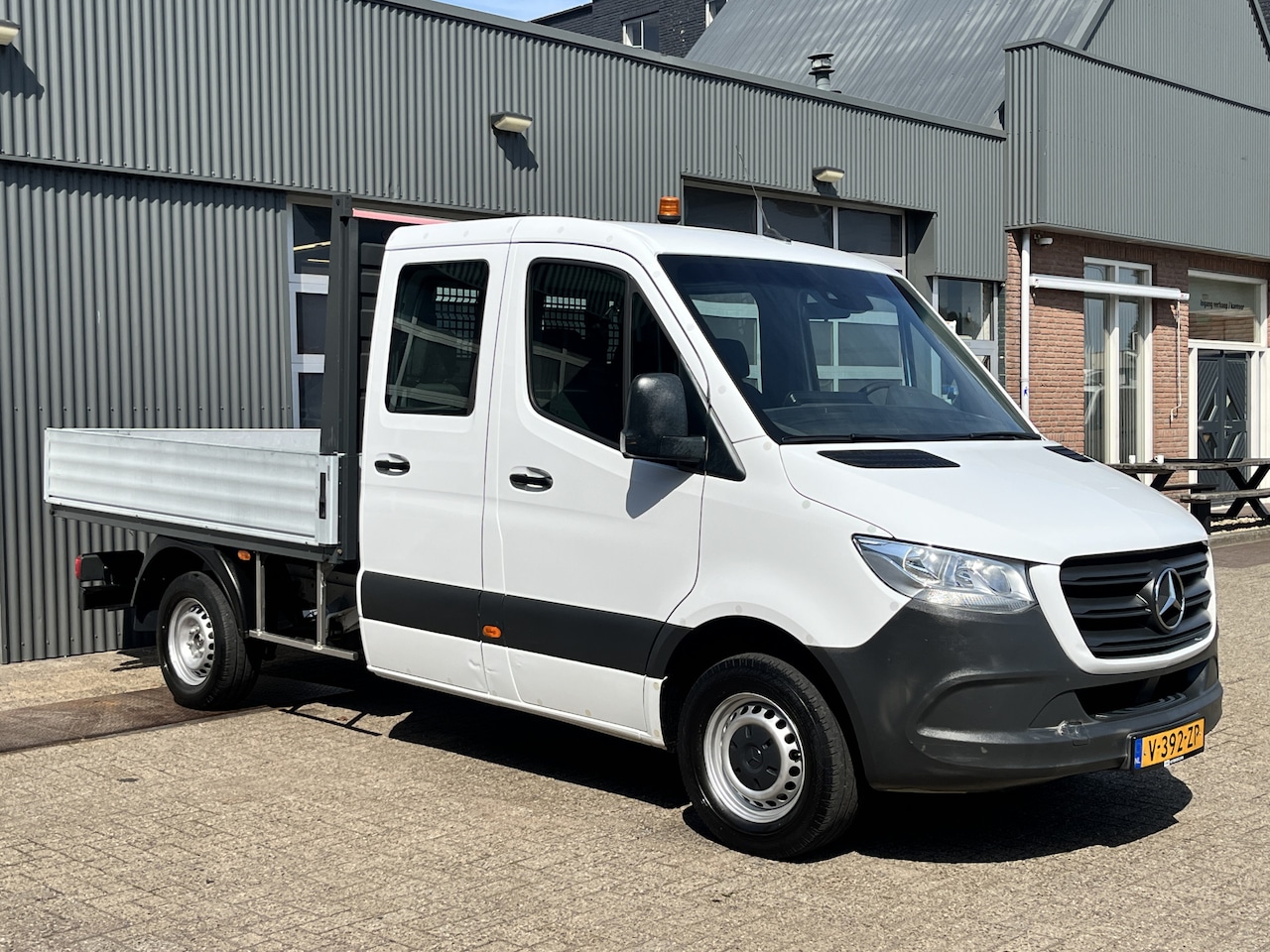 Mercedes-Benz Sprinter - 314 2.2 CDI DC Openlaadbak Airco Cruise controle Trekhaak 3500kg 6-Persoons Camera Navigat - AutoWereld.nl