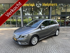Mercedes-Benz B-klasse - 200 Ambition | AUTOMAAT | BLUETOOTH | CRUISE | NAVI | PDC V&A | TREKHAAK