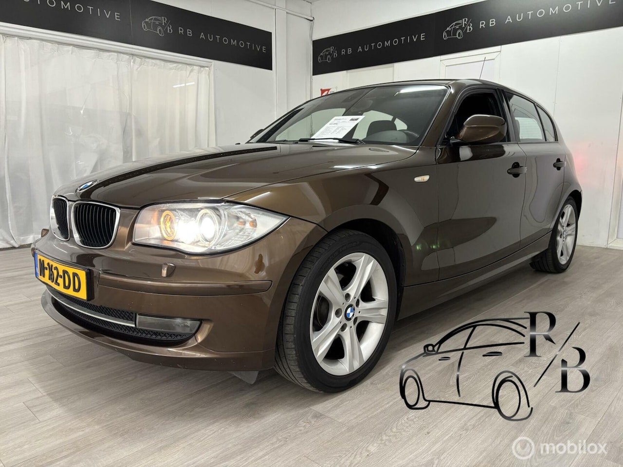 BMW 1-serie - 116i EfficientDynamics Edition 116i EfficientDynamics Edition NIEUWE APK - AutoWereld.nl