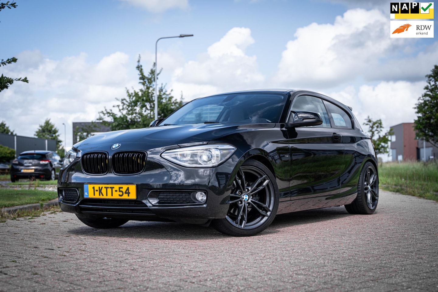 BMW 1-serie - 116i EDE High Executive 116i EDE High Executive - AutoWereld.nl