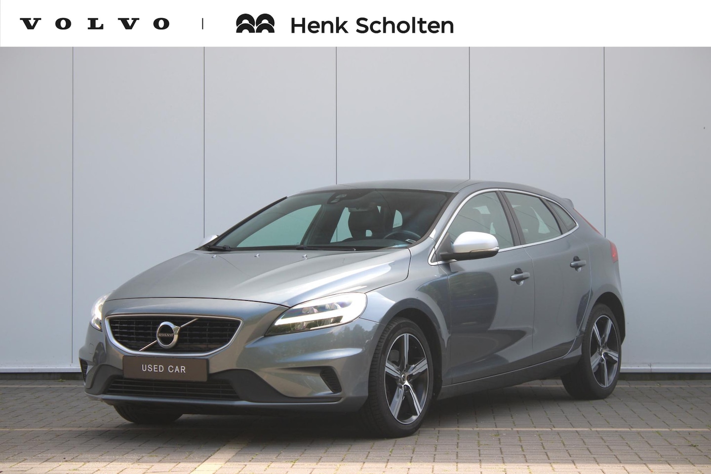 Volvo V40 - T4 190PK 6MT Business Sport | Cruise Control | Navigatie | Verwarmbare Voorstoelen | Bluet - AutoWereld.nl