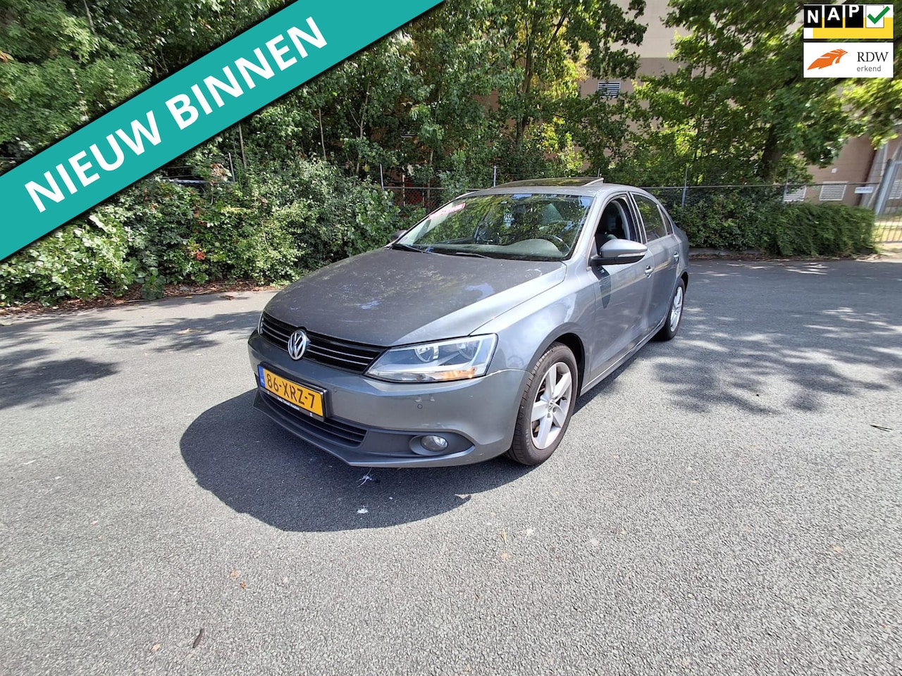 Volkswagen Jetta - 1.2 TSI Comfort Executive Line GEWOON INST AUTO - AutoWereld.nl