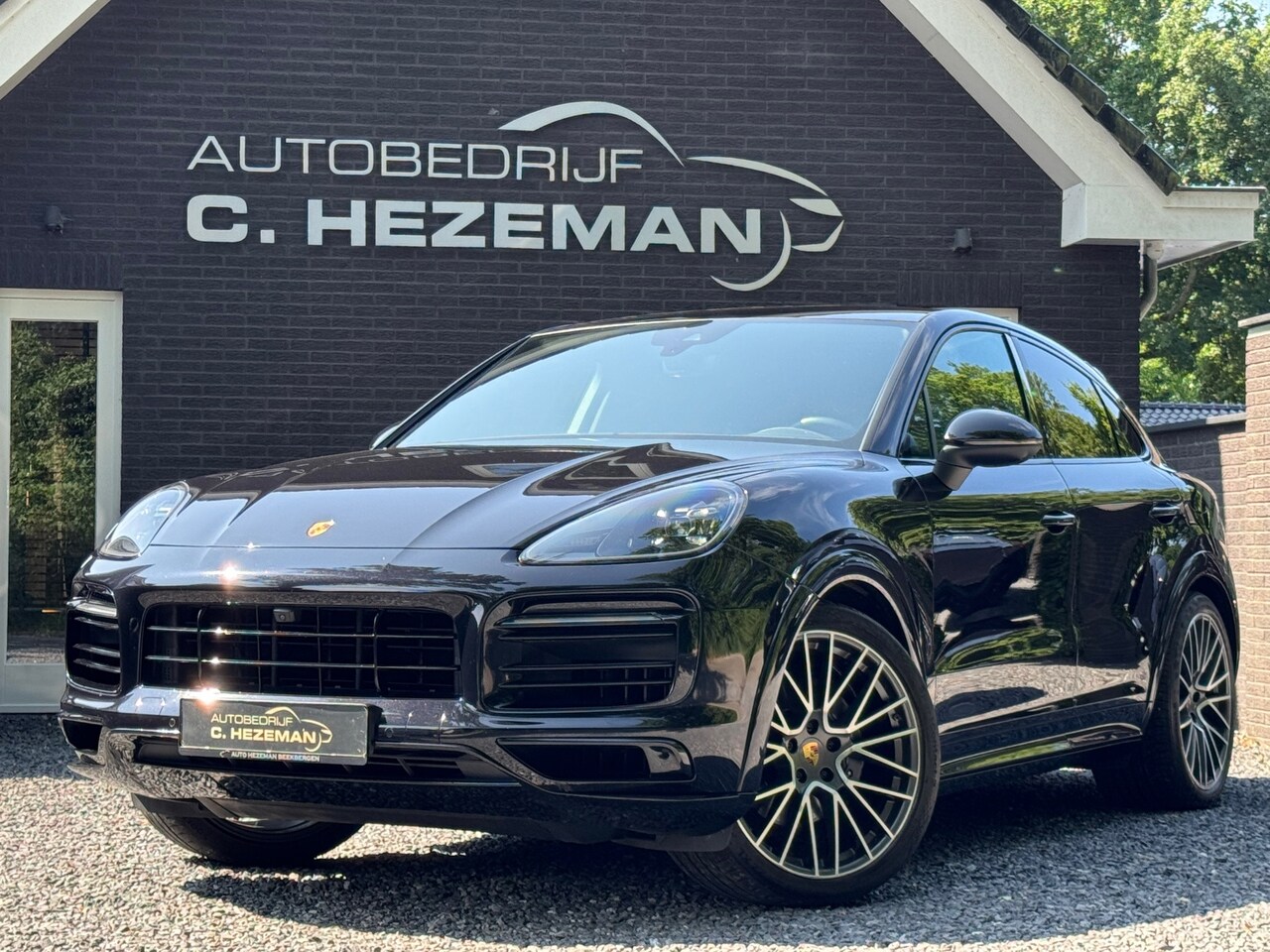 Porsche Cayenne Coupé - 3.0 E-Hybrid 462PK GTS PAKKET LED MATRIX PANO SPORT CHRONO LEDER - AutoWereld.nl