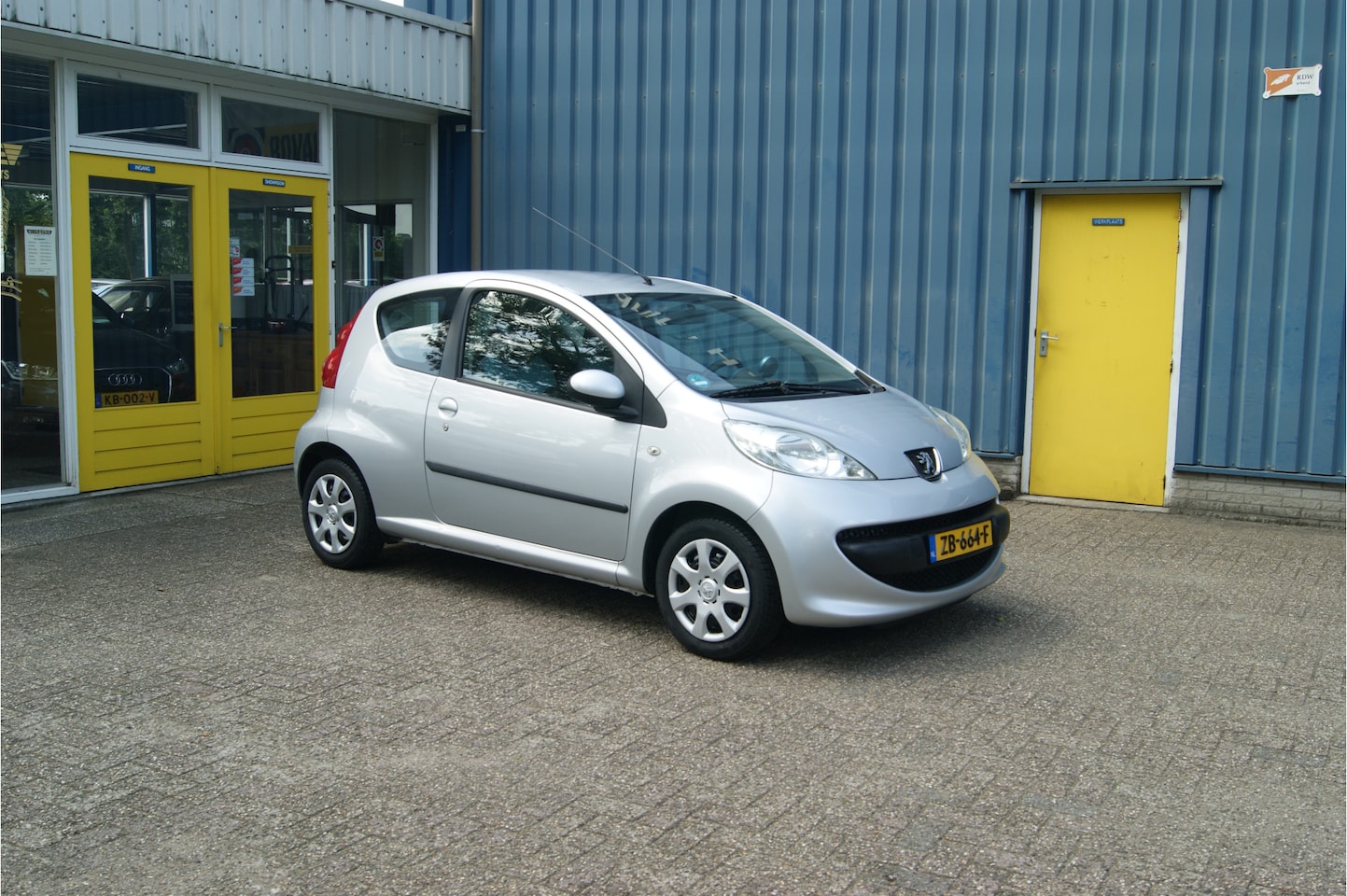 Peugeot 107 - 1.0-12V XR 1.0-12V XR, Airco, Nieuwe APK!!! - AutoWereld.nl