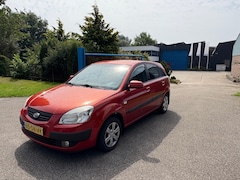 Kia Rio - 1.4 LXE