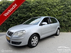 Volkswagen Polo - 1.4-16V Comfort Airco|Stoelverwarming|APK