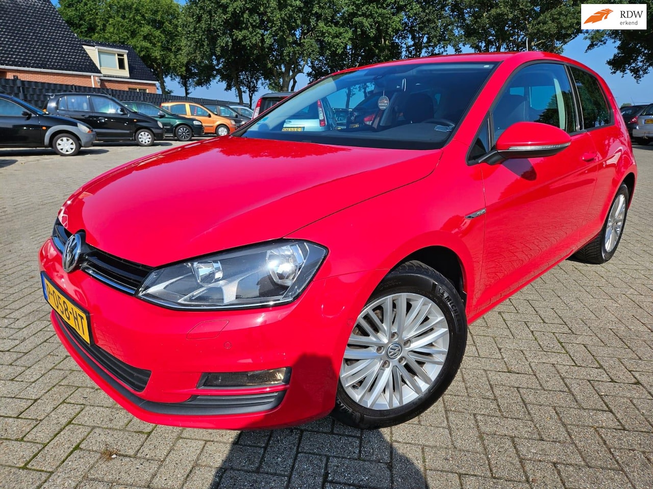 Volkswagen Golf - 1.2 TSI Easyline. 2014. Climate/Cruise/Stoelverwarming/Trekhaak etc.. Top onderhouden! - AutoWereld.nl