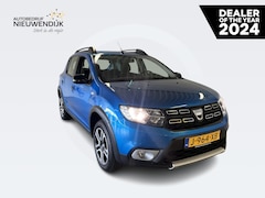 Dacia Sandero Stepway - 1.0 TCe Bi-Fuel Serie Limitee 15th Anniv. NAVIGATIE / CLIMATE CONTROLE / CRUISE CONTROLE /