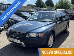 Volvo XC70 - 2.5 T Momentum|Leder|Trekhaak afneembaar|Stoelverwarming|Schuifdak