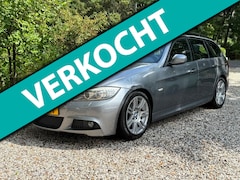 BMW 3-serie Touring - 318i M Pakket|Pano|Trekhaak|alcantara|Navi