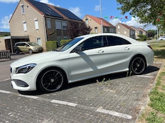 Mercedes-Benz CLA-Klasse - 180 AMG Night Edition Plus Cruise Control - Energielabel C