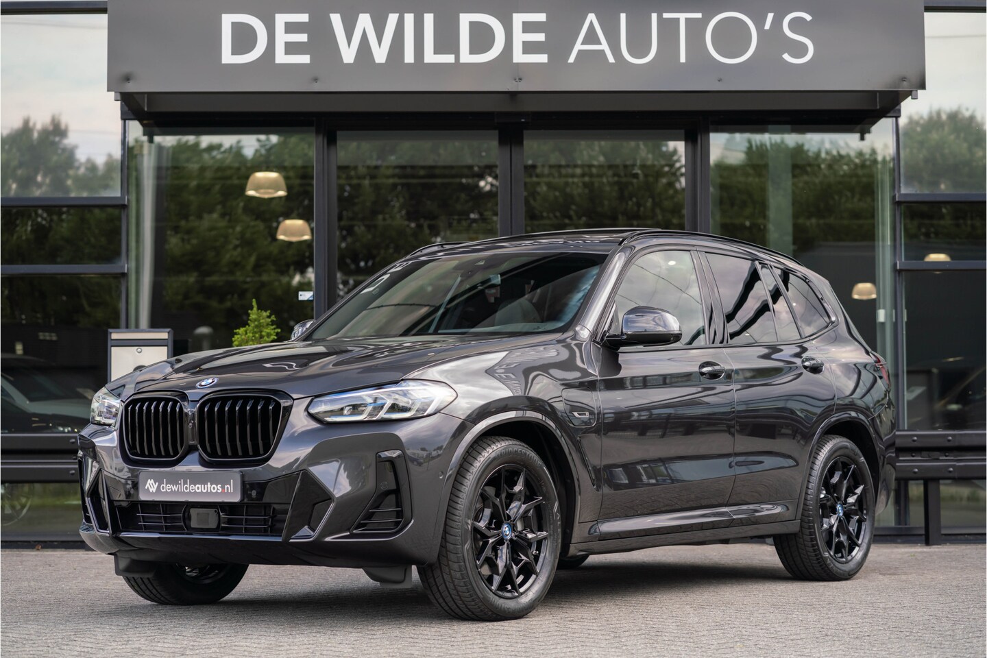 BMW X3 - xDrive30e M-sport 292pk Pano Harman/Kardon ACC Laser Memory - AutoWereld.nl
