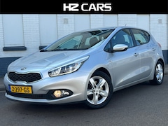 Kia Cee'd - 1.4 CVVT|PDC|Cruise|Airco|Winterpakket|Bluetooth