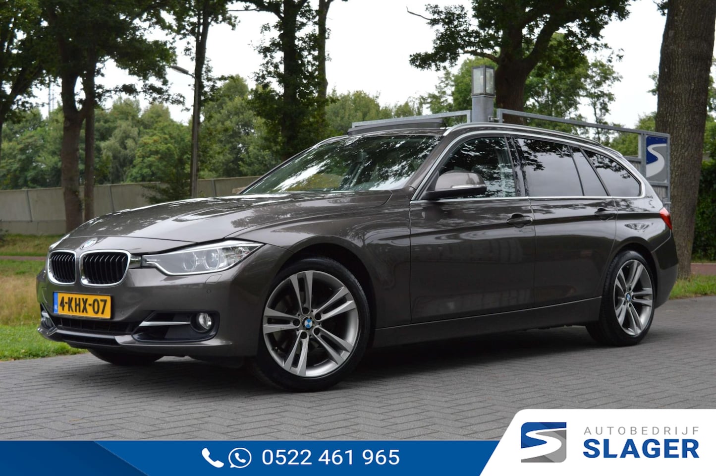 BMW 3-serie Touring - 320i Executive - Trekhaak elek.|Camera|Pano|Navi - AutoWereld.nl