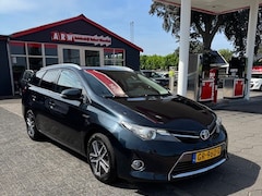 Toyota Auris - 1.8 Hybrid 136pk CVT Lease